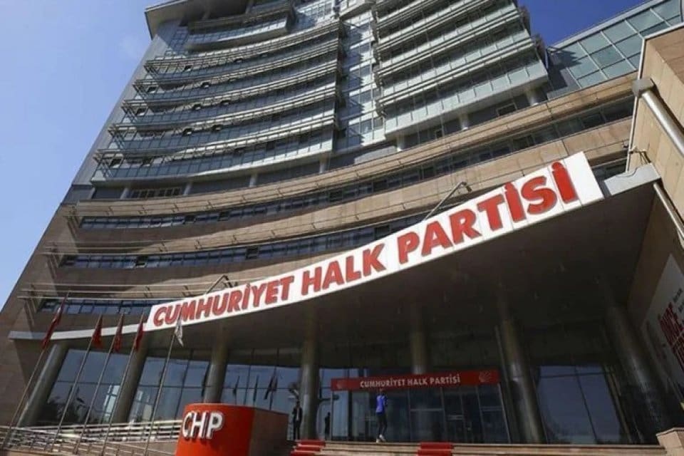 CHP Parti Meclisi (PM), pazar g&uuml;n&uuml; toplanarak 6&rsquo;lı masanın hazırladığı