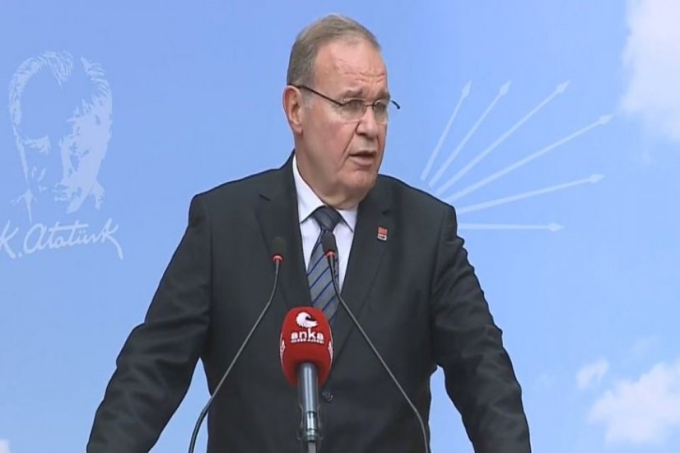 CHP Genel Başkan Yardımcısı ve Parti Sözcüsü Faik Öztrak, gerçekleştirdiği basın