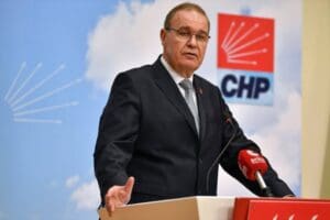 CHP Genel Başkan Yardımcısı ve Parti S&ouml;zc&uuml;s&uuml; Faik &Ouml;ztrak, Afganistan&rsquo;da