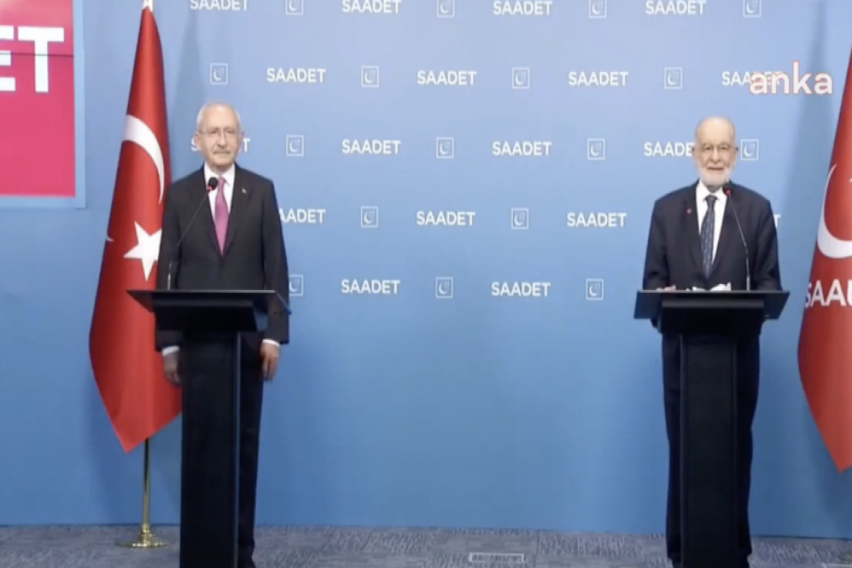 Cumhurbaşkanının a&ccedil;ıkladığı yeni asgari &uuml;cret artış oranını değerlendiren CHP ve