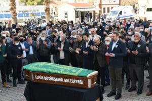 Ge&ccedil;irdiği kalp krizi nedeniyle kaldırıldığı hastanede yaşama g&ouml;zlerini yuman &Ccedil;iğli