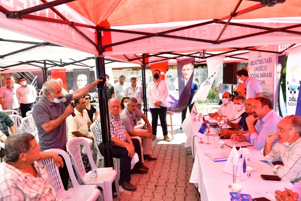 &Ccedil;iğli Belediye Başkanı Utku G&uuml;mr&uuml;k&ccedil;&uuml;, Pandemi kısıtlamaları sebebiyle ara verilen