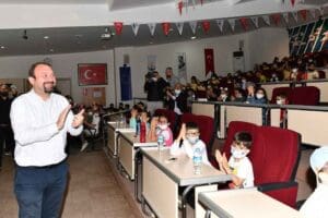 &Ccedil;iğli Belediyesi, iklim değişikliği ve sıfır atık konularında toplumsal farkındalığını