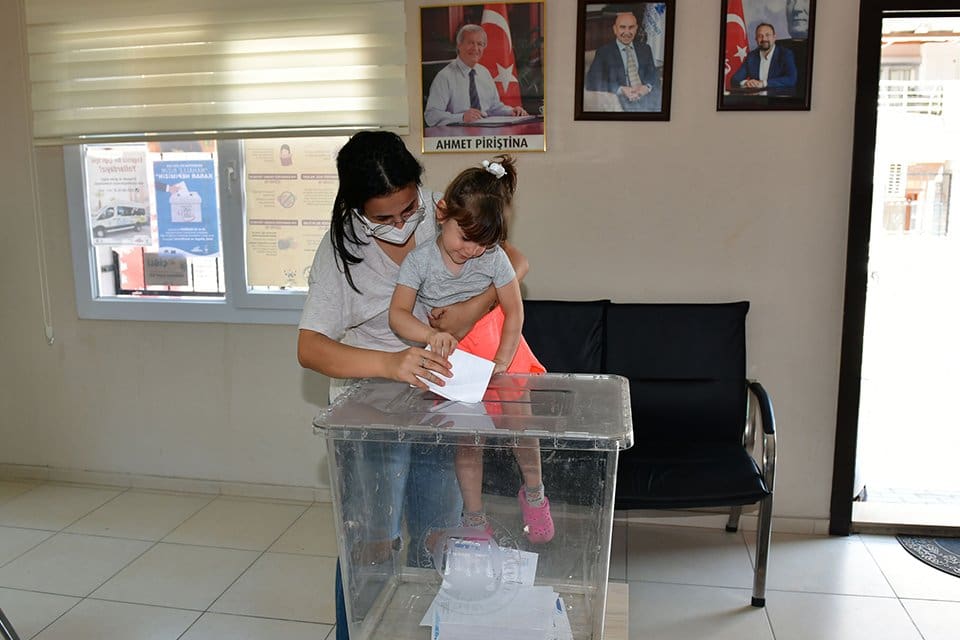 &Ccedil;iğli Belediyesi tarafından, vatandaşların talep, şikayet ve &ouml;nerilerini ifade edebilmelerini