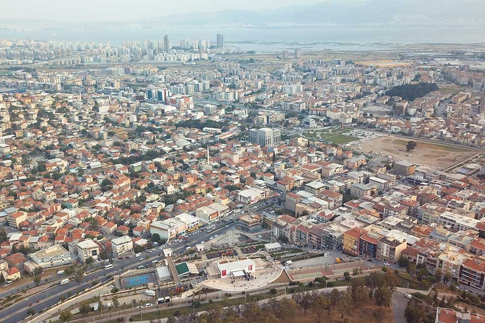&Ccedil;iğli Belediyesi tarafından, il&ccedil;edeki yapıların fiziki durumlarını olası bir depreme