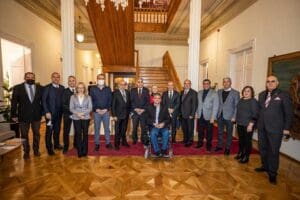 İzmir B&uuml;y&uuml;kşehir Belediye Başkanı Tun&ccedil; Soyer, &Ccedil;iğli Sivil Toplum Platformu