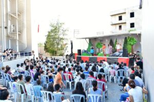 &Ccedil;iğli Belediyesi &Ccedil;ocuk Tiyatrosu ekibi, Pandemi kısıtlamalarının sonra ermesinin ardından