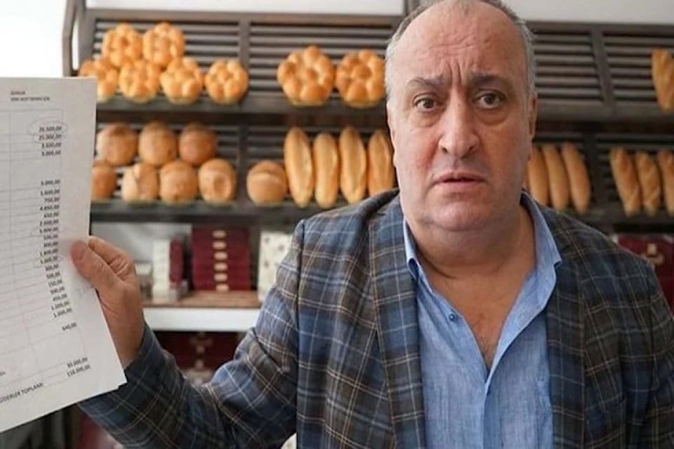Katıldığı bir televizyon programında "Ekmek aptal toplumların temel gıda maddesidir.