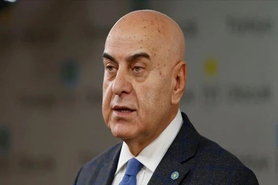 Mustafa Cihan Pa&ccedil;acı,&nbsp;İYİ Parti'deki Kurumsal İlişkiler Başkanlığı g&ouml;revinden istifa ettiğini