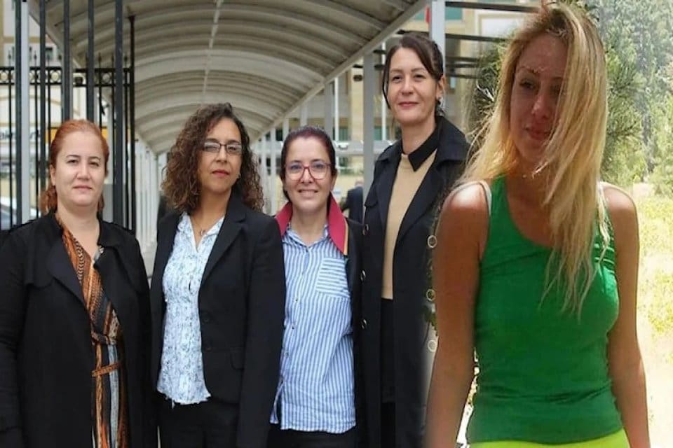 Antalya'da, 2013 yılında sevgilisi &Ccedil;ilem H&uuml;lya Berkil'i (30) benzin d&ouml;k&uuml;p