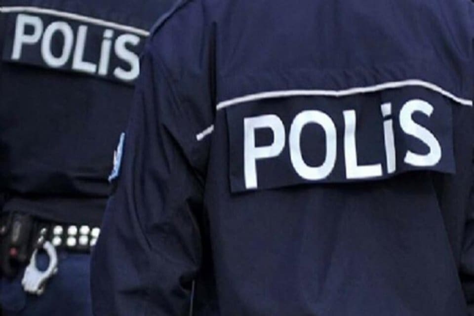 İZMİR'in Karşıyaka il&ccedil;esinde, kasten &ouml;ld&uuml;rme su&ccedil;undan hakkında 23 yıl 9