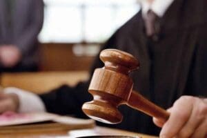DENİZLİ'nin &Ccedil;ivril il&ccedil;esinde o d&ouml;nem 9 yaşında olan torunu Y.S.'ye