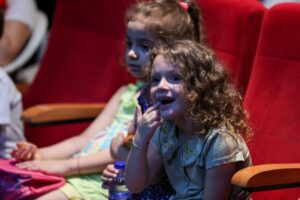 BUCA Belediyesi yaz mevsiminin gelmesiyle birlikte karne hediyesi olarak başlattığı