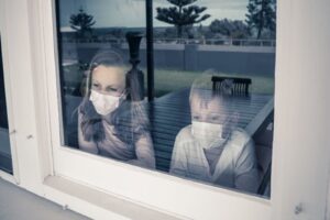 Son bir aydır corona vir&uuml;se yakalanan &ccedil;ocuk sayısında artış g&ouml;zleniyor.