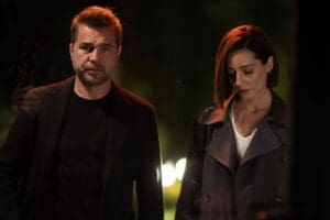 Star TV'nin sevilen dizisi "&Ccedil;&ouml;p Adam" yeni b&ouml;l&uuml;m&uuml;yle ekrana geliyor.