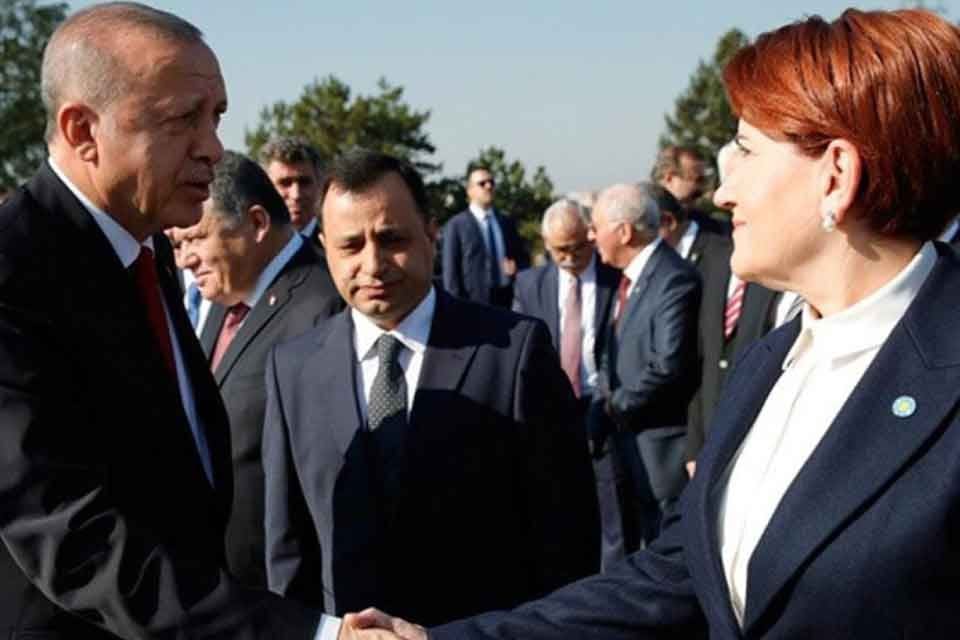 H&uuml;rriyet yazarı Abdulkadir Selvi, bu aşamada İYİ Parti'yi Cumhur İttifakı'na