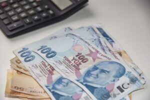 Cumhur İttifakı, kötü giden ekonomik göstergeler nedeniyle geçim sıkıntısı yaşayan