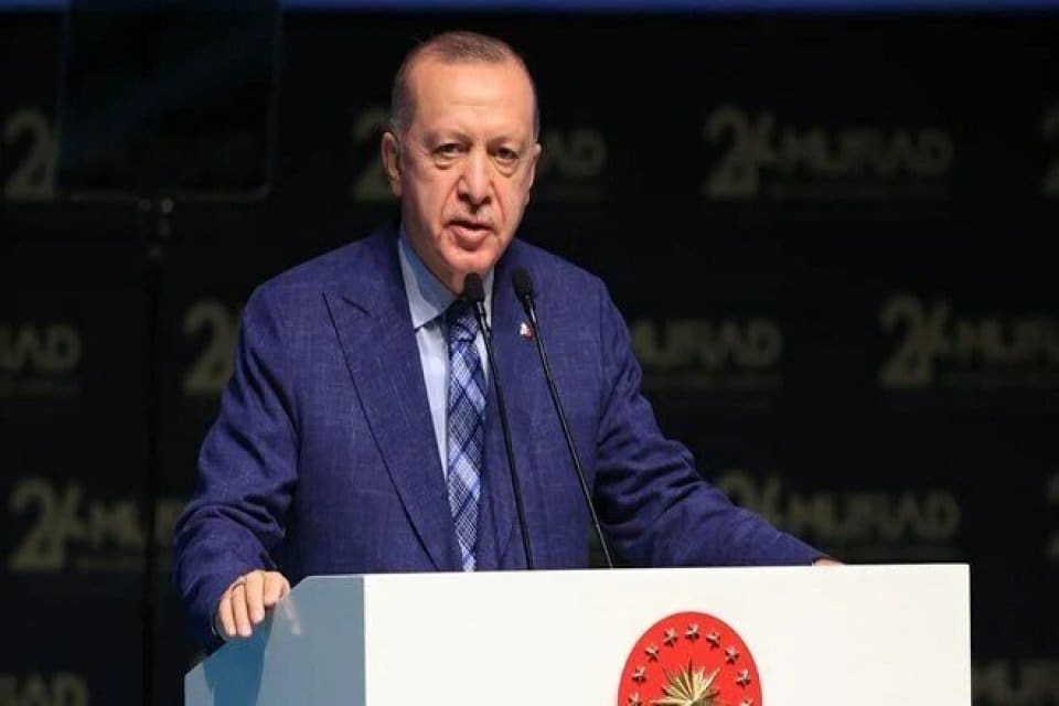M&Uuml;SİAD'ın 26. Olağan Genel Kurulu'nda konuşan Cumhurbaşkanı Erdoğan, "2023 hedeflerine,