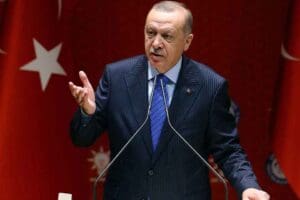 Cumhurbaşkanlığı Kabinesi, Cumhurbaşkanı&nbsp;Recep Tayyip Erdoğan&nbsp;başkanlığında toplandı. 2 saat s&uuml;ren toplantı