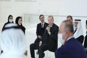 Cumhurbaşkanı Erdoğan, Dubai EXPO 2020 ziyareti sırasında Gen&ccedil;lik Pavilyonu'nda bir