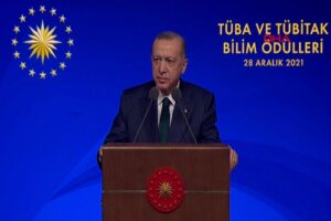 Cumhurbaşkanı Recep Tayyip Erdoğan, Cumhurbaşkanlığı Külliyesi'nde TÜBİTAK ve TÜBA Bilim