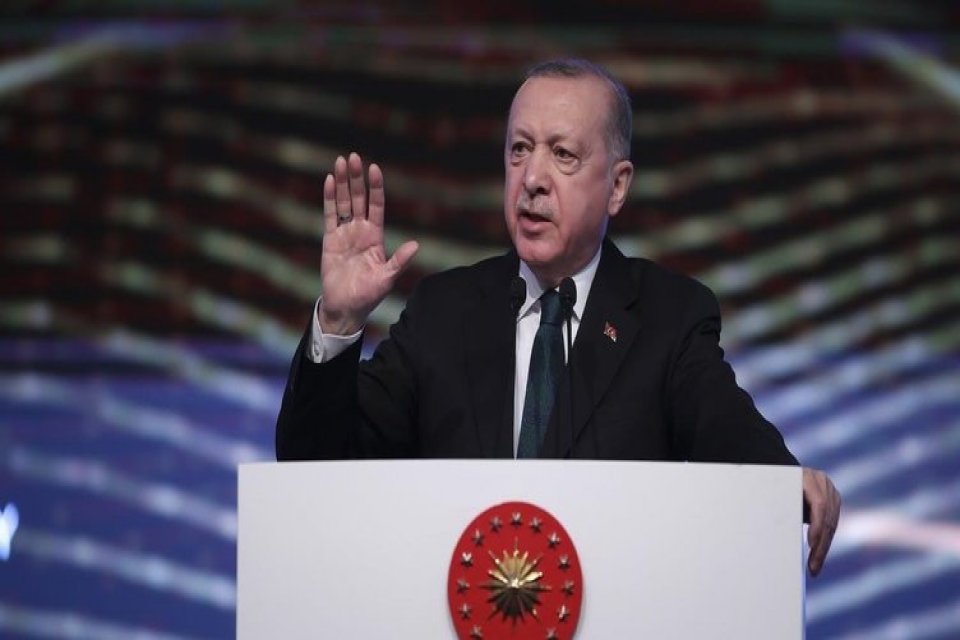 Cumhurbaşkanı Erdoğan: 'Bugünün Türkiye'si daha özgür' Cumhurbaşkanı Recep Tayyip Erdoğan Genişletilmiş İl Başkanları Toplantısı'nda önemli açıklamalarda bulundu.