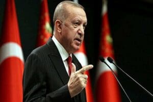 Cumhurbaşkanı Erdoğan, "Taksi, dolmuş, minib&uuml;s, midib&uuml;s, otob&uuml;s, &ccedil;ekici işletmeciliği, kamyonla