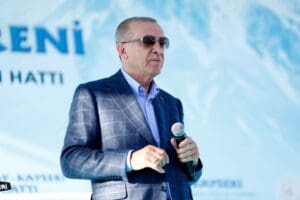 Kayseri'de konuşan Cumhurbaşkanı Erdoğan, ekonomiye y&ouml;nelik mesajlar verdi. K&uuml;resel ekonomik