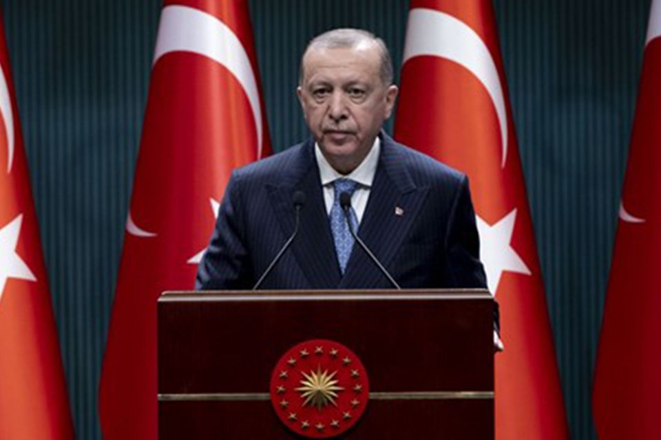 Cumhurbaşkanı Erdoğan, Montrö Boğazlar Sözleşmesi’yle ilgili tartışmaların ardından ‘darbe imalı
