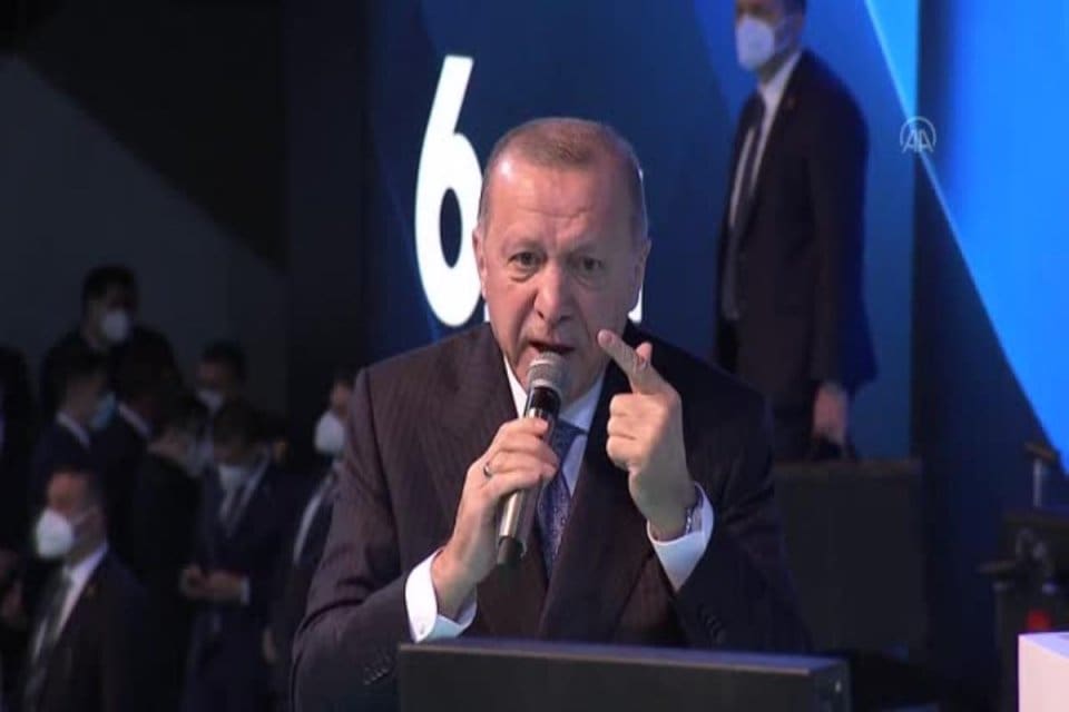 Cumhurbaşkanı ve AK Parti Genel Başkanı Recep Tayyip Erdoğan AK