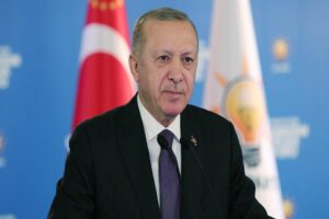 Cumhurbaşkanı Recep Tayyip Erdoğan, partisinin 4 il kongresinde yaptığı konuşmada