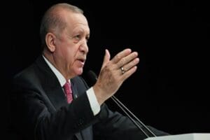 Cumhurbaşkanı Erdoğan, Osman Kavala&nbsp;ile ilgili karara tepkilere sert yanıt verdi.