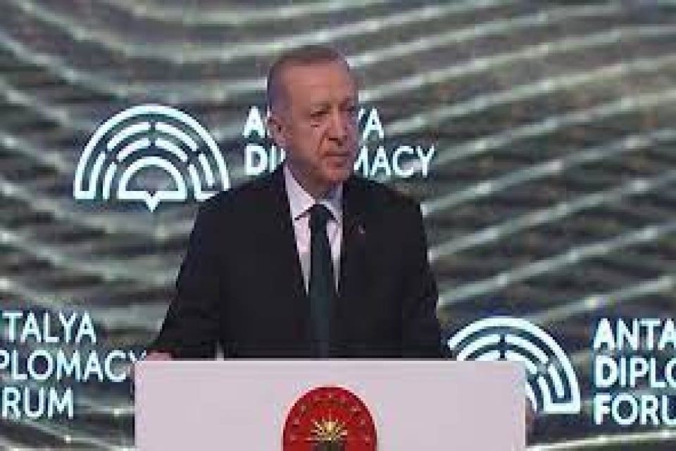 Cumhurbaşkanı Recep Tayyip Erdoğan, Antalya Diplomasi Forumu'nda konuştu. Rusya-Ukrayna savaşına