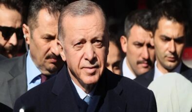 Cumhurbaşkanı Erdoğan depremin merkez üssü Elbistan’a gitti