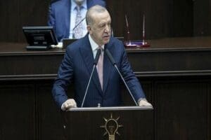 Cumhurbaşkanı Erdoğan&rsquo;ın Gezi eylemcilerine &lsquo;s&uuml;rt&uuml;k&rsquo; diyerek hakaret etmesi sosyal medyada