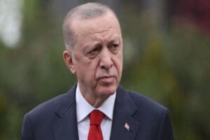 Cumhurbaşkanı Erdoğan, NATO&nbsp;zirvesi sonrasında a&ccedil;ıklamalarda bulunuyor. Erdoğan'ın a&ccedil;ıklamalarından satır başları: