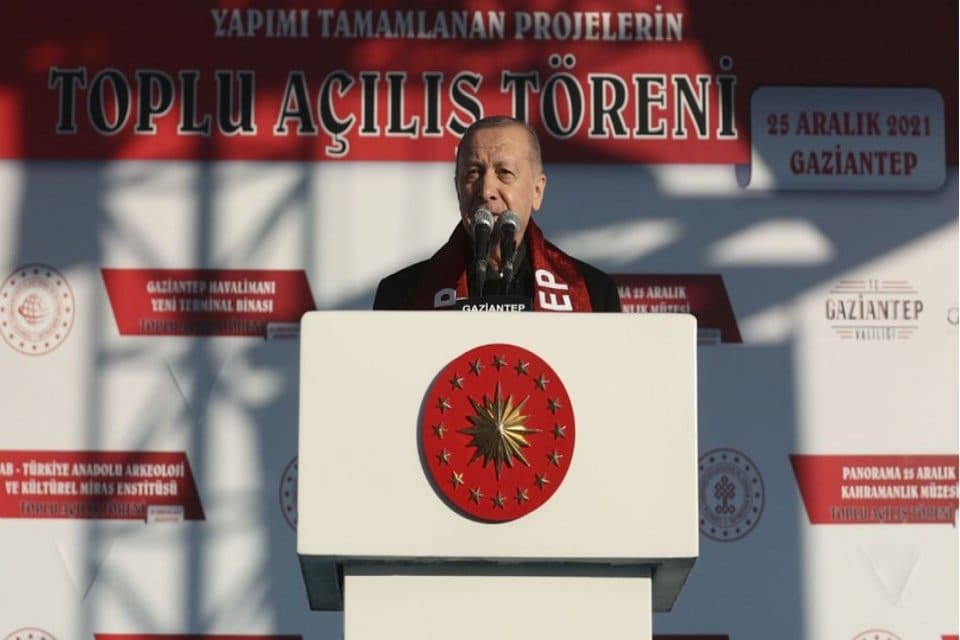 Cumhurbaşkanı Erdoğan, Gaziantep'te AK Parti İl Danışma Meclisi Toplantısı ile