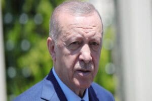 Cumhurbaşkanı Erdoğan, "Bir kısmı piyasalardaki tedirginlikten bir kısmı da fırsat&ccedil;ılıktan