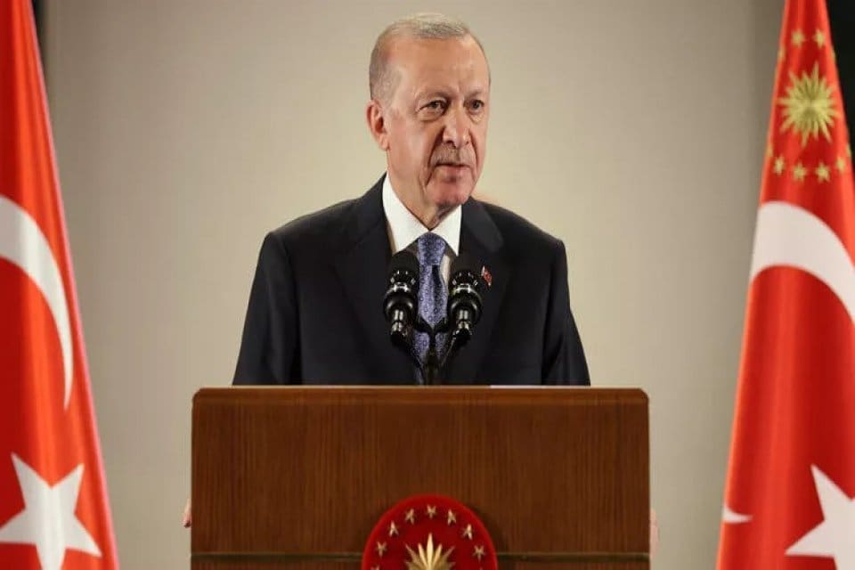 Cumhurbaşkanı Recep Tayyip Erdoğan, "Ordumuz, şu ana kadar hudut boylarında
