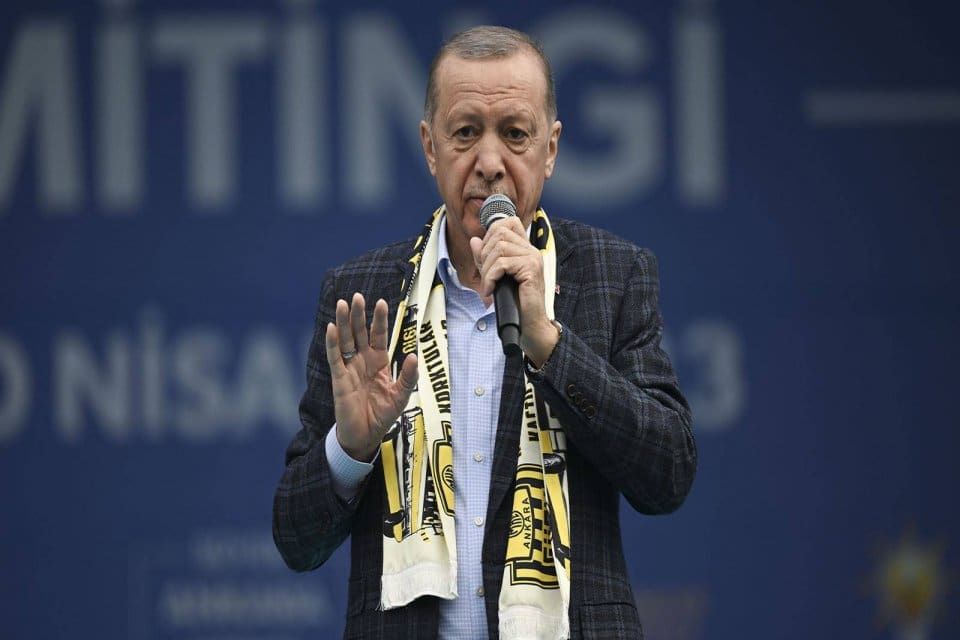 Enerji ve Tabii Kaynaklar Bakanı&nbsp;Fatih D&ouml;nmez,&nbsp;"Sayın Cumhurbaşkanımız bir m&uuml;jde daha