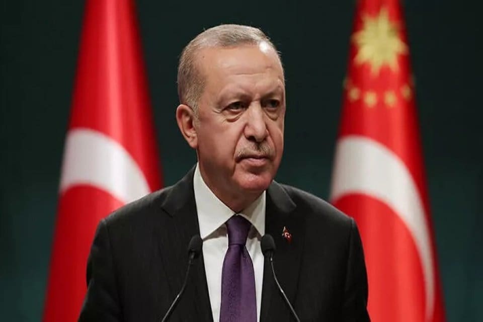 Ermenistan Başbakanı Paşinyan ile g&ouml;r&uuml;şmesiyle ilgili a&ccedil;ıklama yapan Cumhurbaşkanı Erdoğan,