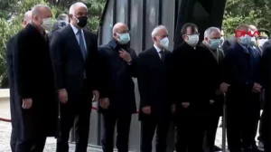 Cumhurbaşkanı Erdoğan, 8. Cumhurbaşkanı Turgut &Ouml;zal i&ccedil;in vefatının 28. yılında