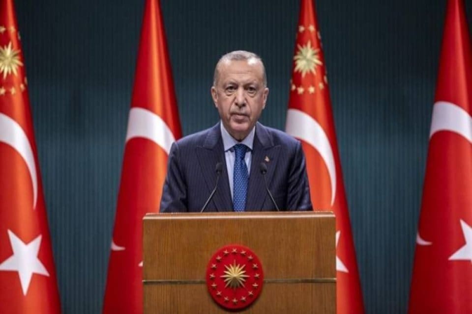 Cumhurbaşkanı Recep Tayyip Erdoğan, Pen&ccedil;e-Kilit harek&acirc;tında &uuml;&ccedil; askerin şehit olduğunu