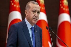 Cumhurbaşkanı Erdoğan, corona vir&uuml;s salgınında 5 bin civarında vaka sayısının