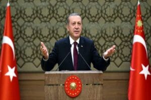 Cumhurbaşkanı Erdoğan, sigarada ve alkolde vergilerin artırılması hakkında "Devamlı artırıyoruz.