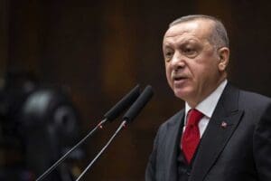 Cumhurbaşkanı Recep Tayyip Erdoğan kritik kabine toplantısı sonrası açıklamalarda bulundu.