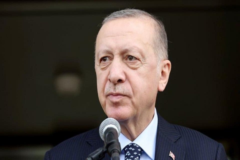 Cumhurbaşkanı Recep Tayyip Erdoğan'ın Afrika programının &uuml;&ccedil;&uuml;nc&uuml; ayağı olan Gine