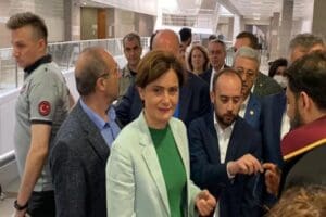 CHP İstanbul İl Başkanı Canan Kaftancıoğlu, SBK broş&uuml;r&uuml; gerek&ccedil;esiyle bug&uuml;n