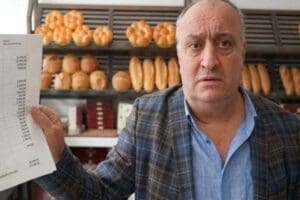 Cumhurbaşkanı&rsquo;na hakaretten tutuklanıp 9 g&uuml;n cezaevinde kalan Ekmek &Uuml;reticileri Sendikası