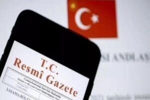 Cumhurbaşkanı Erdoğan'ın imzasıyla yayınlanan atama ve g&ouml;revden alma kararlarını i&ccedil;eren